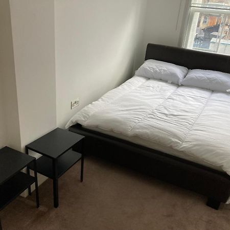 Two Double Bedroom Flat In Soho London Eksteriør bilde